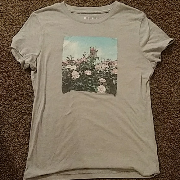 Aeropostale Tops - Light blue Aeropostale floral print top Aeropostale Tops - Light blue Aeropostale floral print top